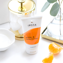 Load image into Gallery viewer, Vital C hydrating enzyme mask 57g